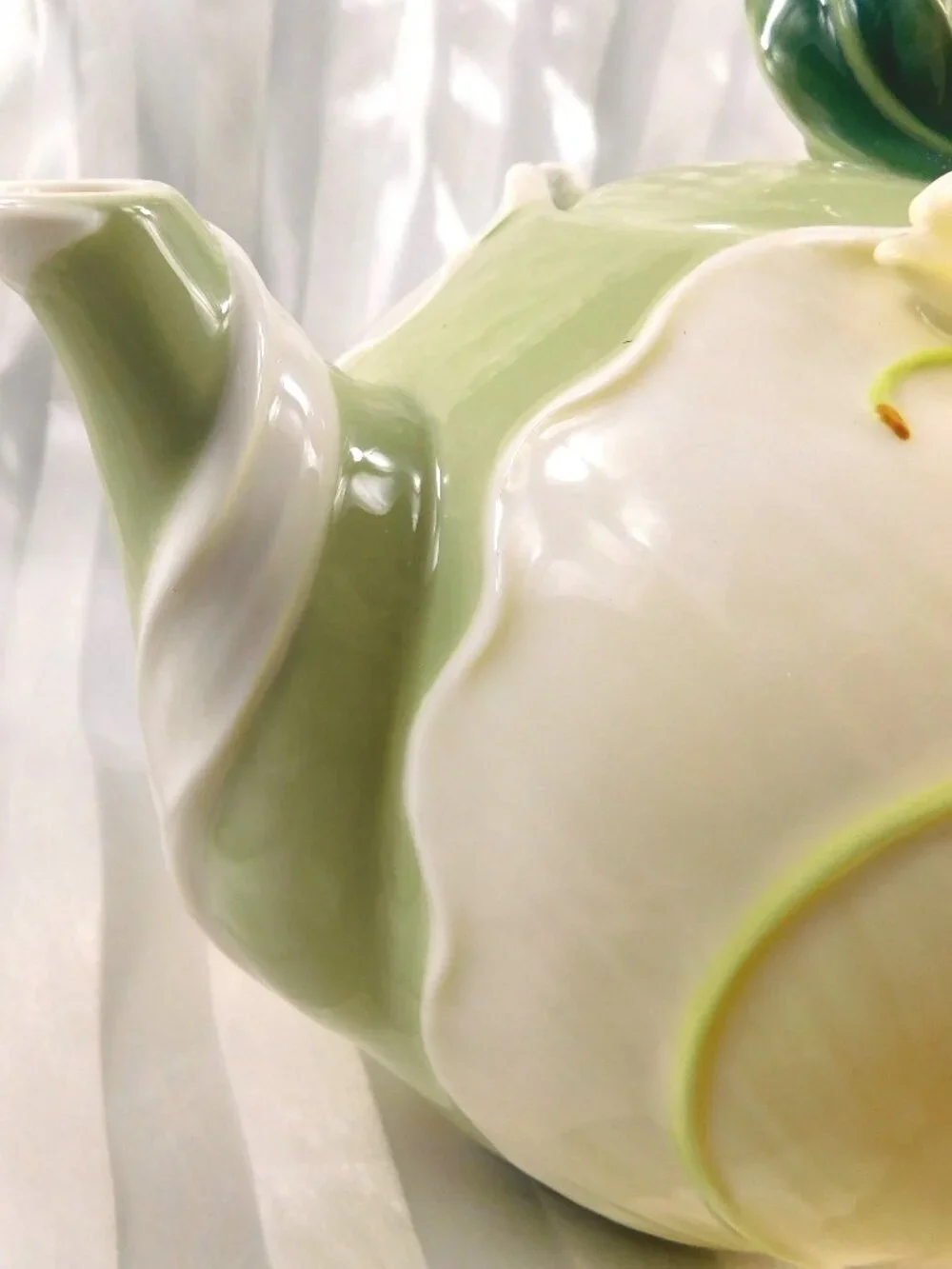Pier 1 Teapot in Ginger Lily # 27151